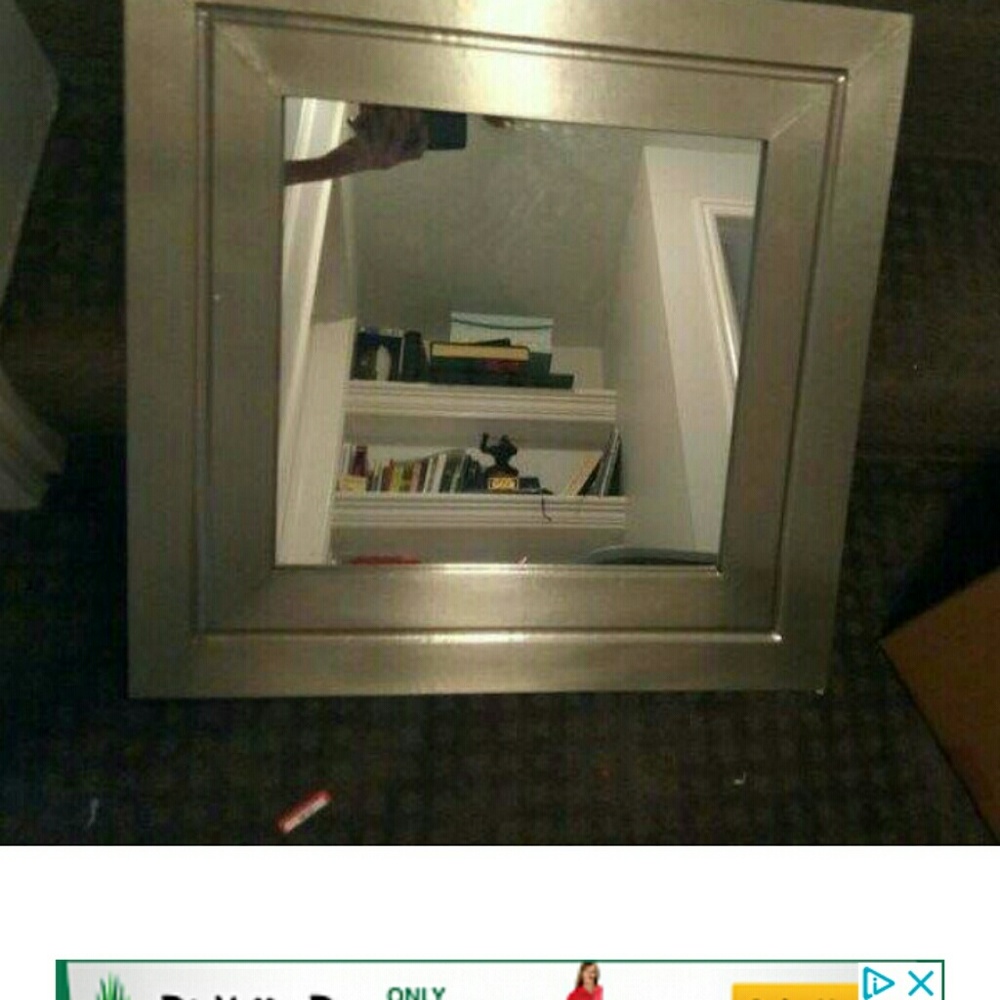 Brand new threshold mirror